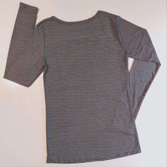 Long sleeve striped top - Picture 2 of 4